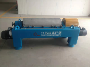 卧螺沉降离心机